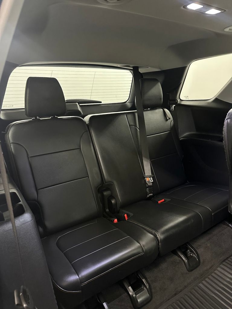 used 2019 Chevrolet Traverse car, priced at $20,985