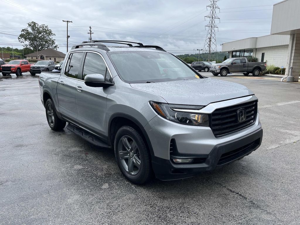Lunar Silver Metallic 2023 Honda Ridgeline Pickup Truck All-Wheel Drive 9-Speed Automatic