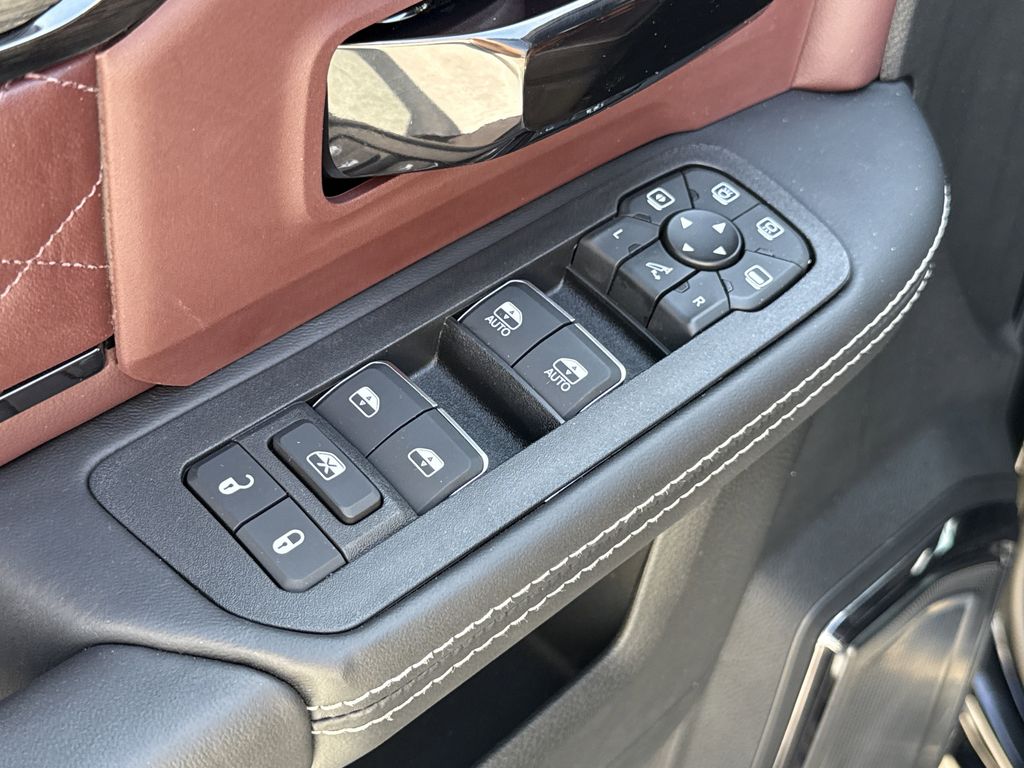 2026 Ram 2500 Limited - 10