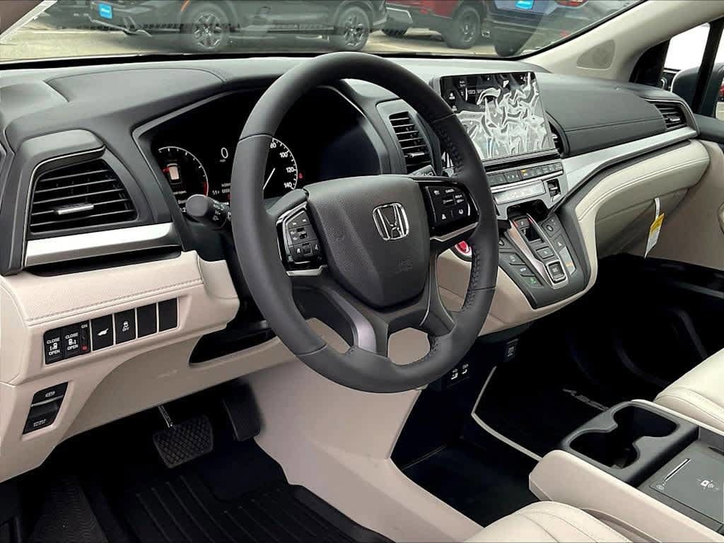 2026 Honda Odyssey — photo 9