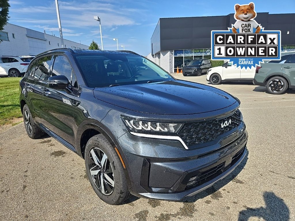Gravity Gray 2022 Kia Sorento SUV / Crossover Front-Wheel Drive 8-Speed Dual Clutch