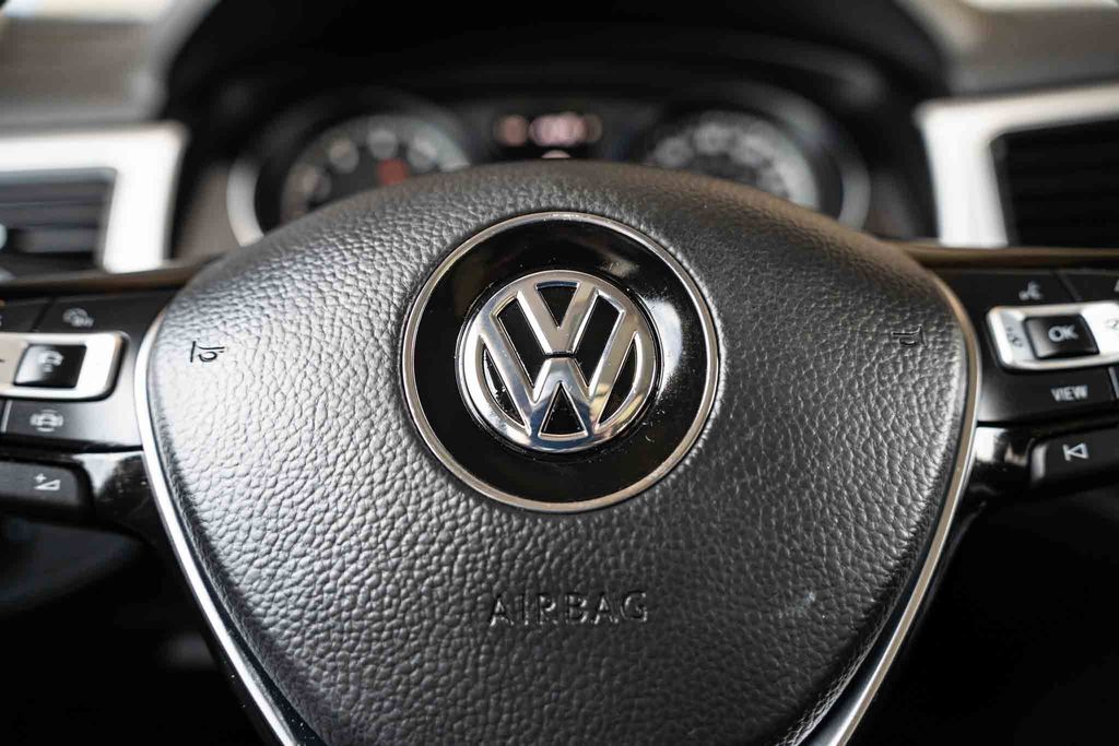 Used Car 2019 Volkswagen Atlas  3.6l V6 Se For Sale Under $15,000 In Austin, Texas