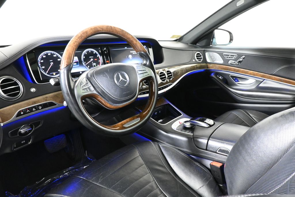 Thumbnail: 2016 Mercedes-Benz S-Class - 15