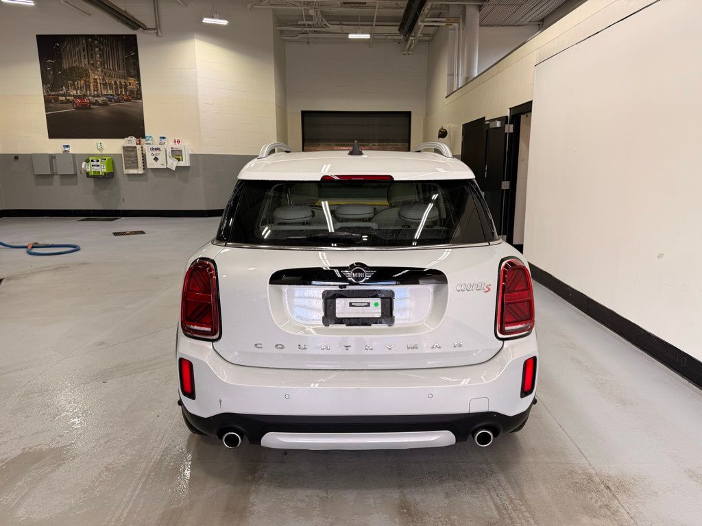 Thumbnail: 2023 MINI Cooper Countryman - 4