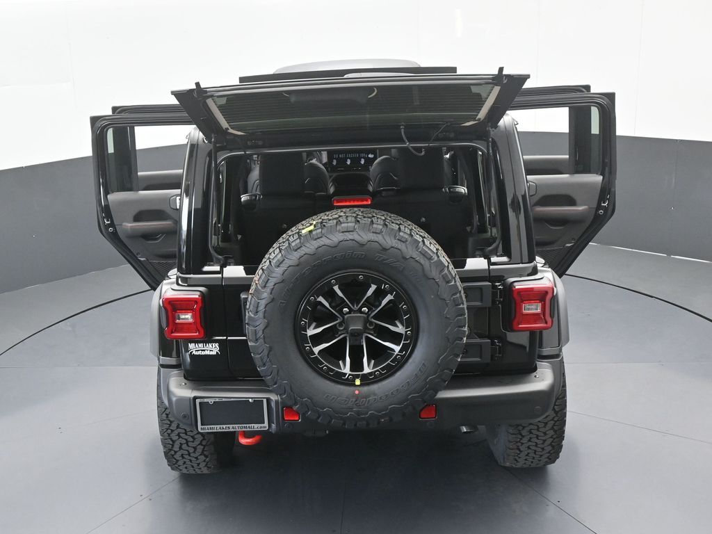 New 2026 Black Clearcoat Jeep Rubicon X image 66