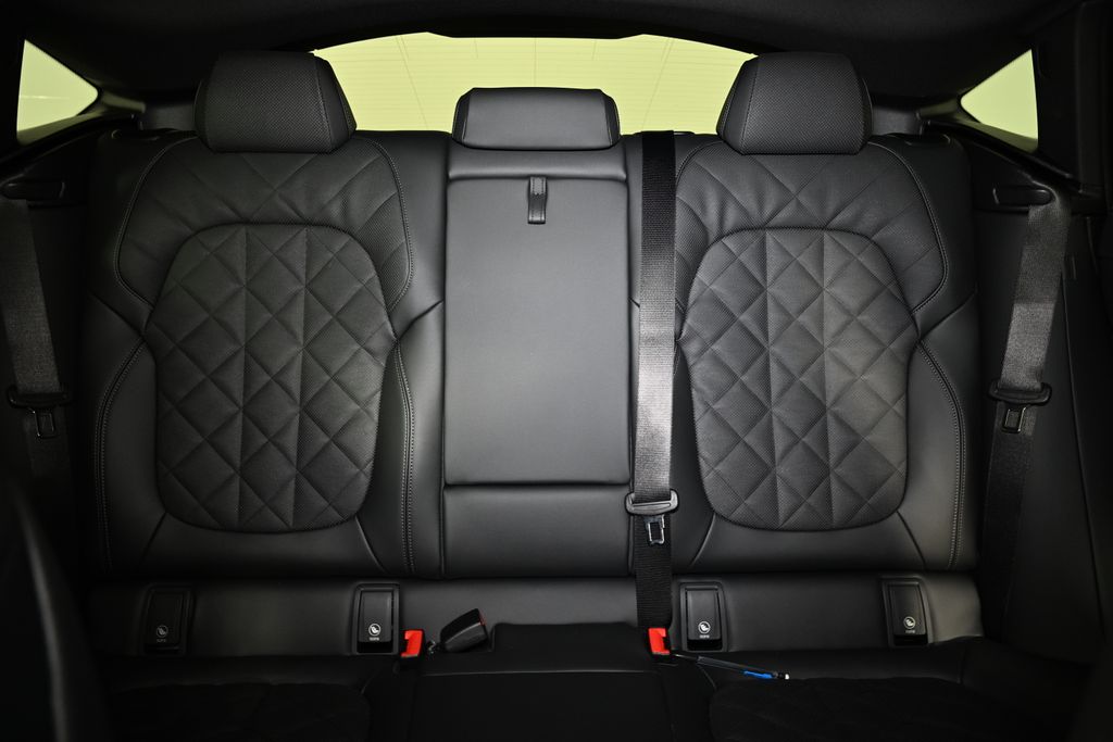 Thumbnail: 2026 BMW X6 - 26