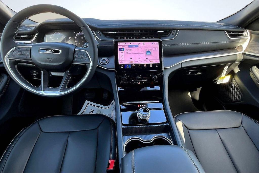 2025 Jeep Grand Cherokee L Limited - 4