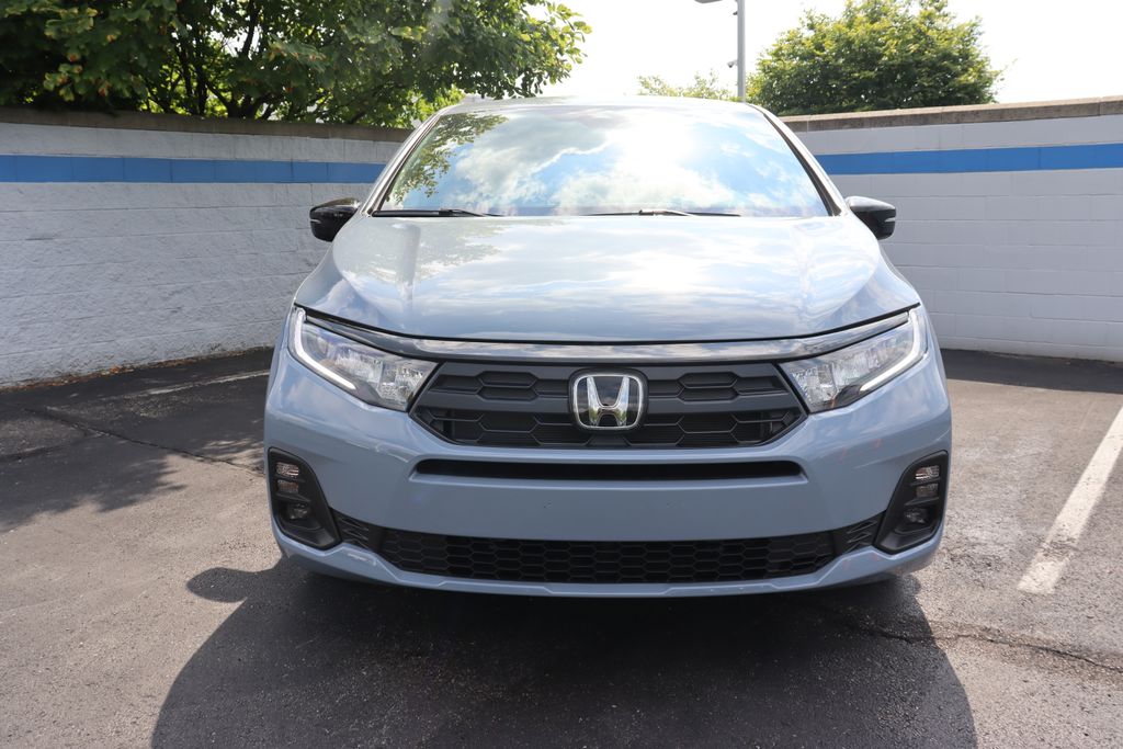 Thumbnail: 2027 Honda Odyssey - 8