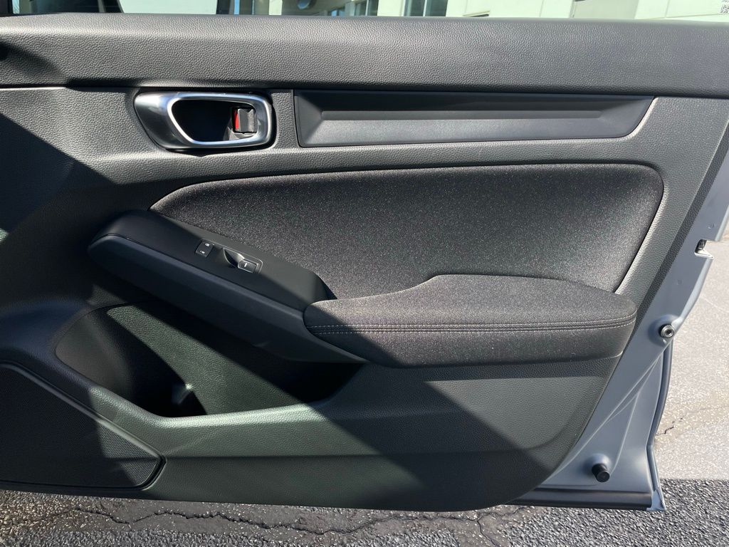 2025 Honda Civic Sport 26