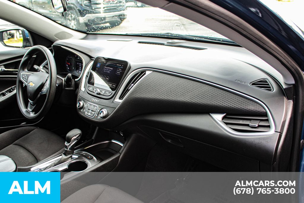 Used 2024 Blue Chevrolet LT image 21