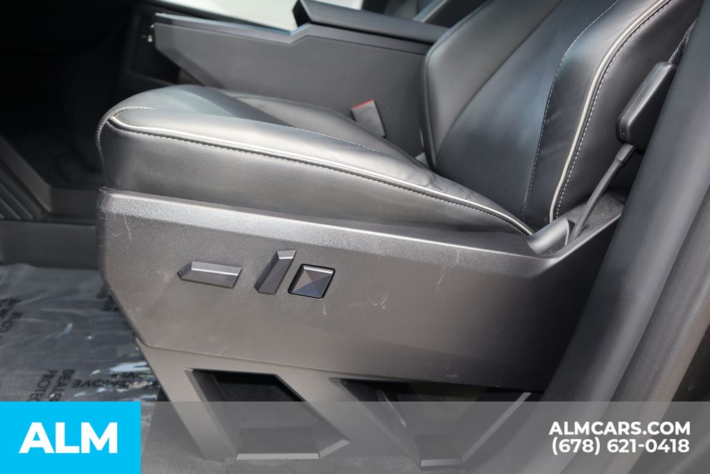 Used 2024 Silver Tesla Base image 15