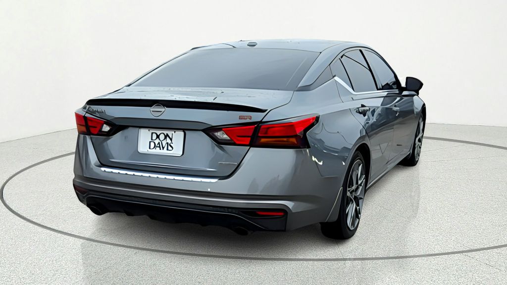 2023 Nissan Altima