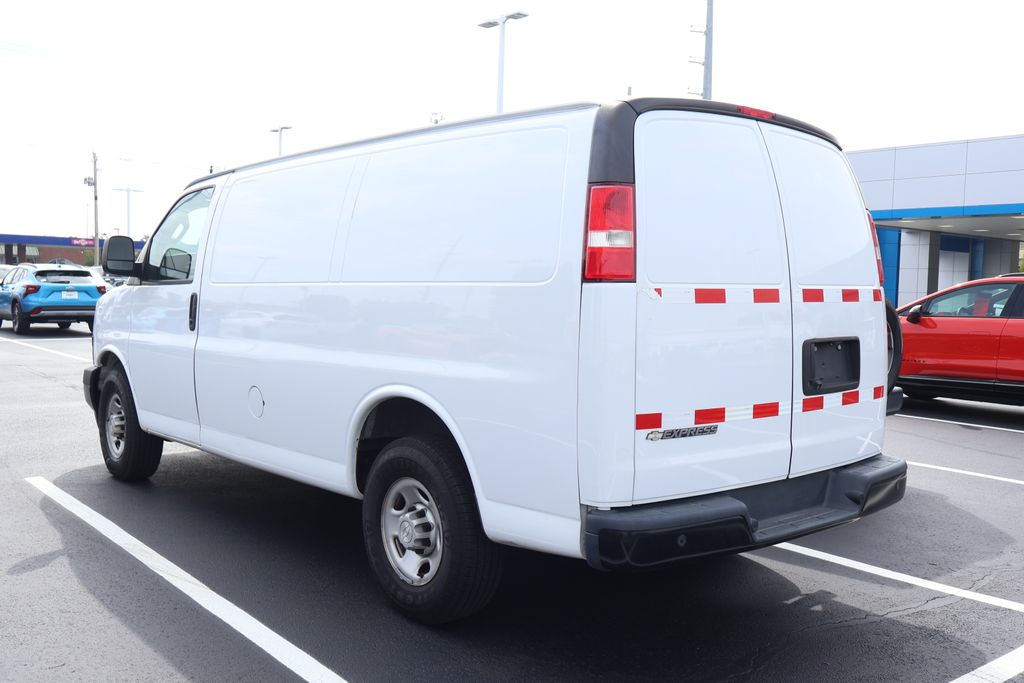 Thumbnail: 2019 Chevrolet Express - 8