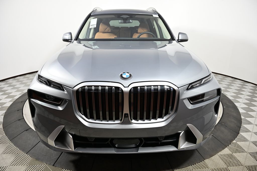 Thumbnail: 2026 BMW X7 - 8