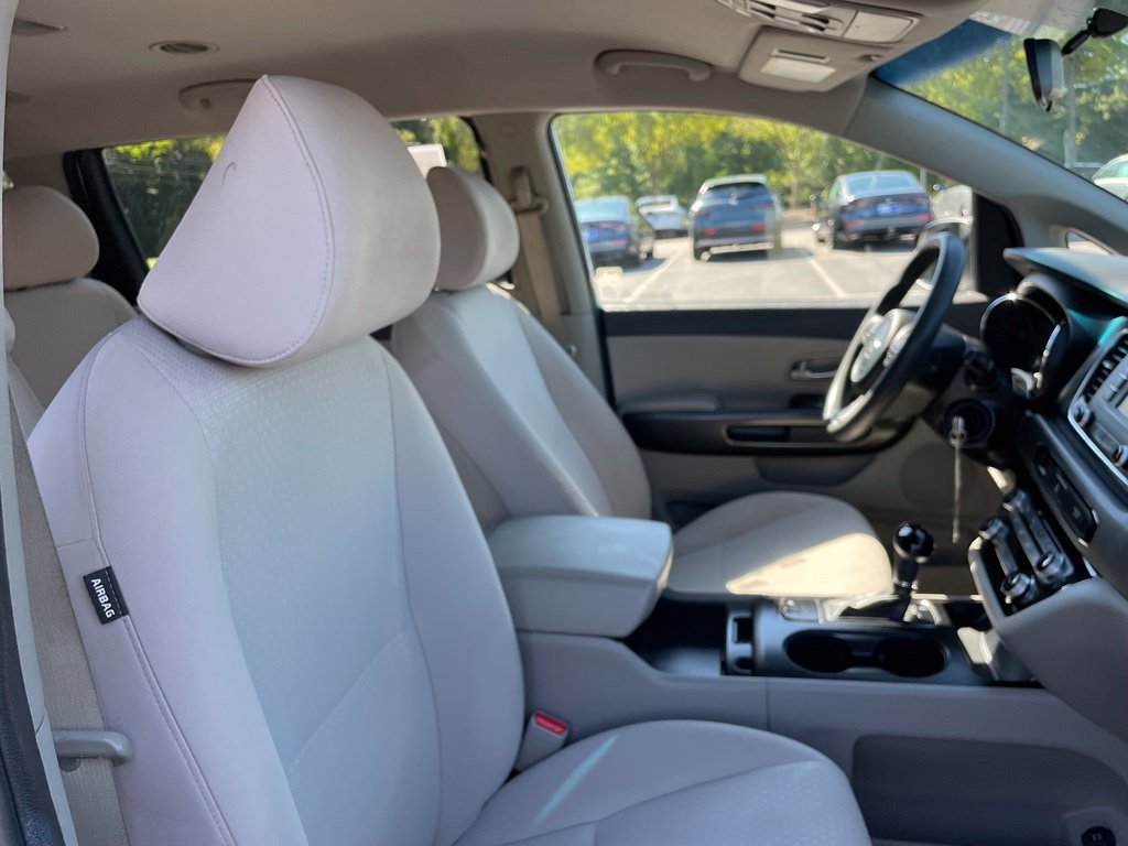 Thumbnail: 2017 Kia Sedona - 30