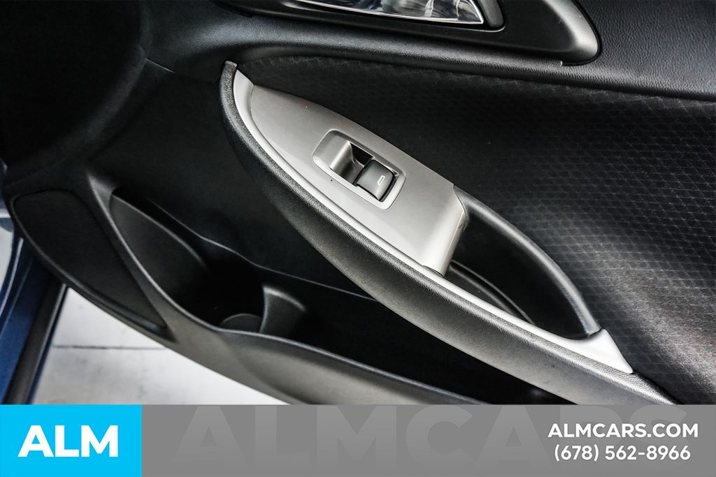 Used 2024 Blue Chevrolet LT image 41