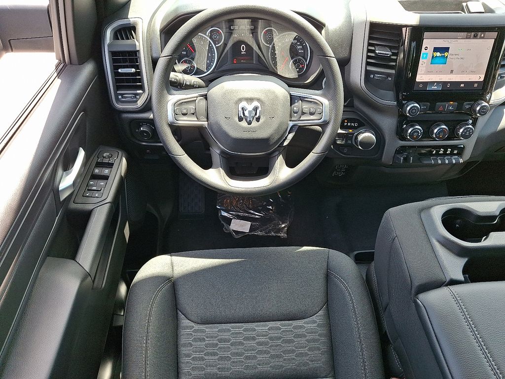 2026 Ram 1500 — photo 7