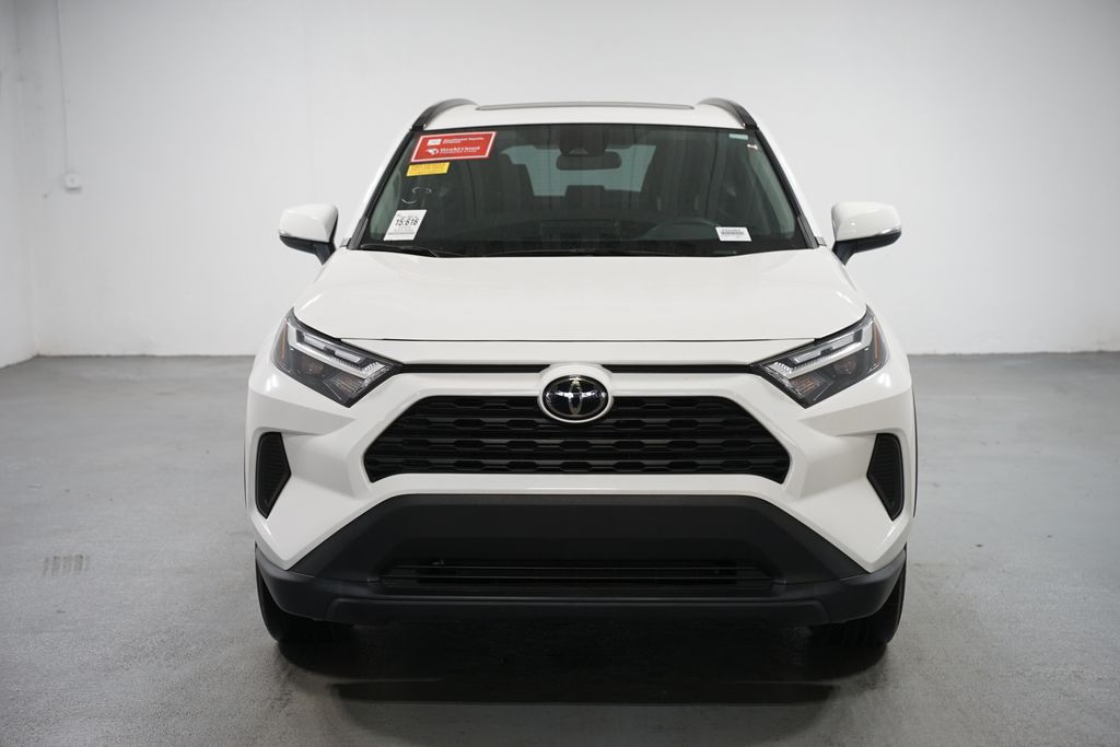 Thumbnail: 2024 Toyota RAV4 - 2