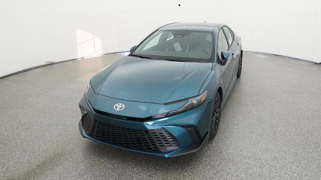 Thumbnail: 2025 Toyota Camry - 10