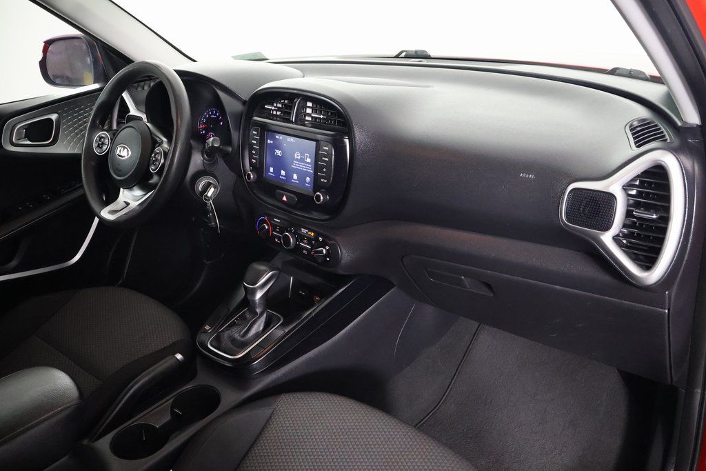 Thumbnail: 2020 Kia Soul - 9
