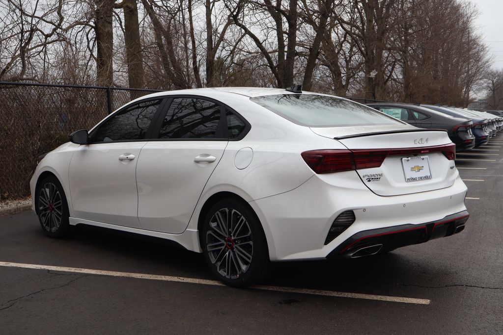 Thumbnail: 2023 Kia Forte - 6