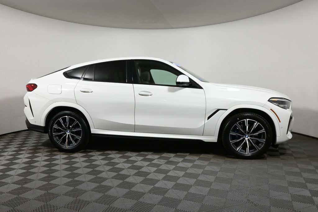 Thumbnail: 2023 BMW X6 - 8