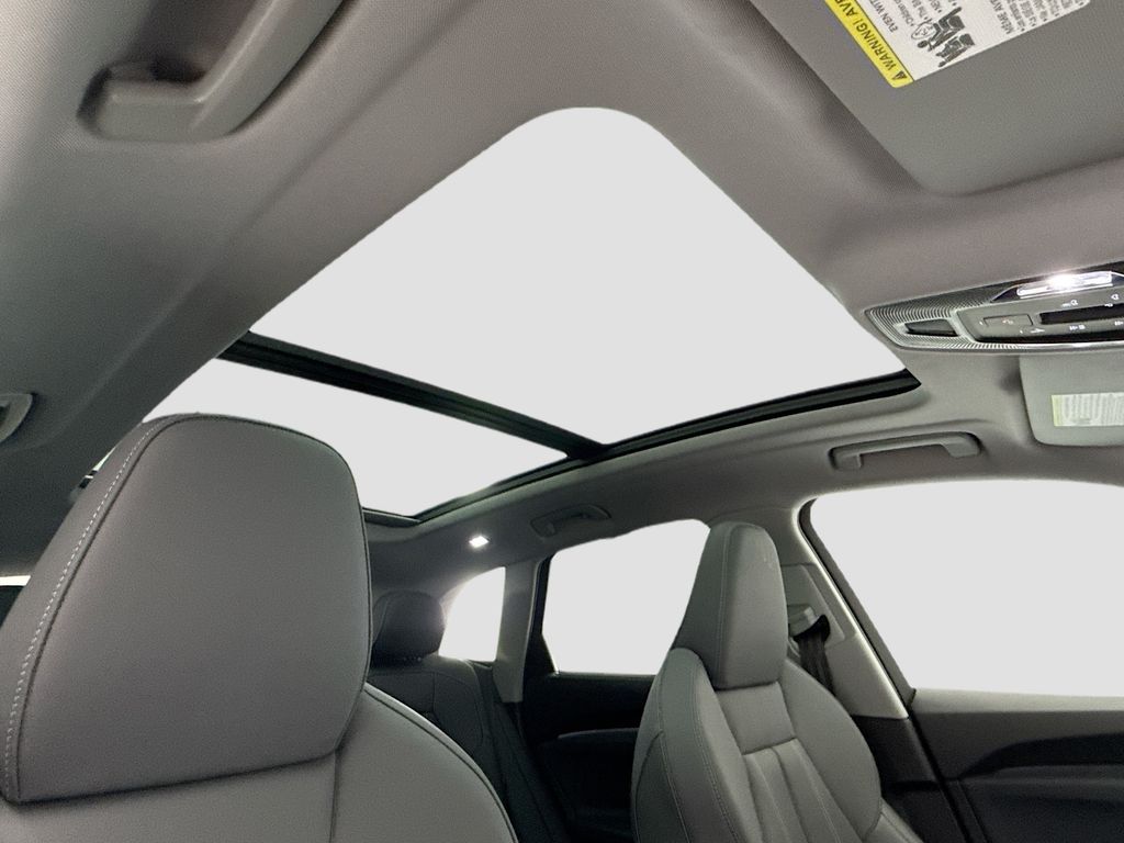 Thumbnail: 2025 Audi Q5 - 17