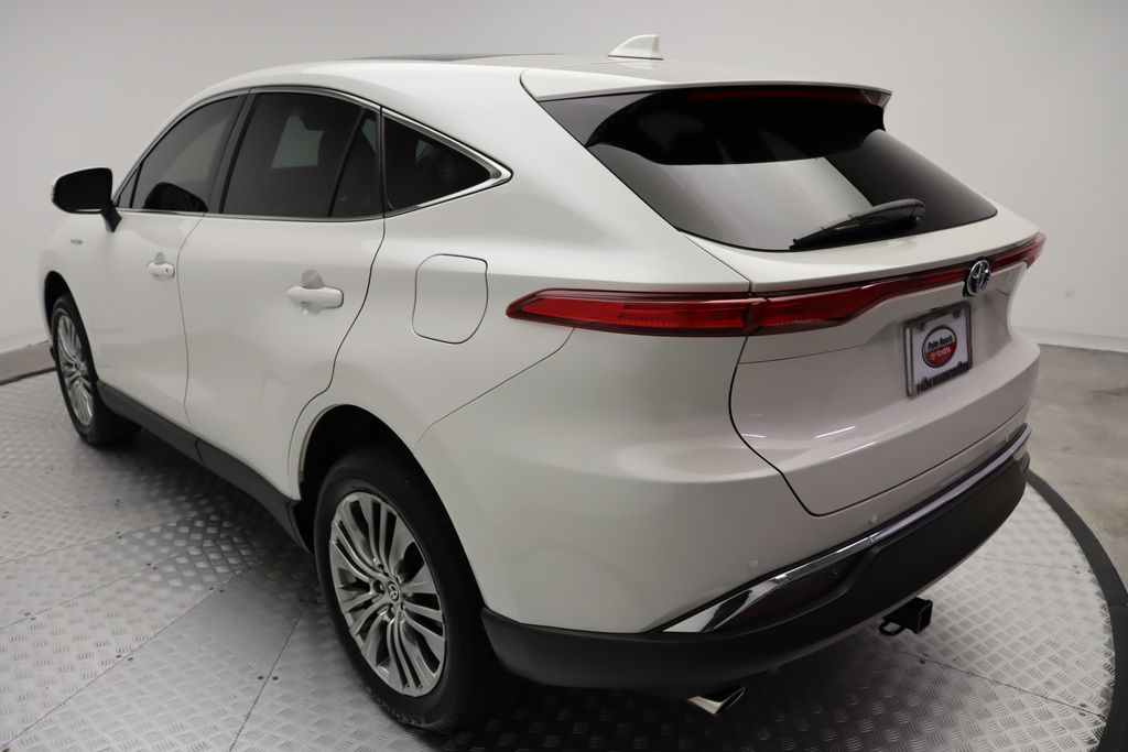 Thumbnail: 2021 Toyota Venza - 11