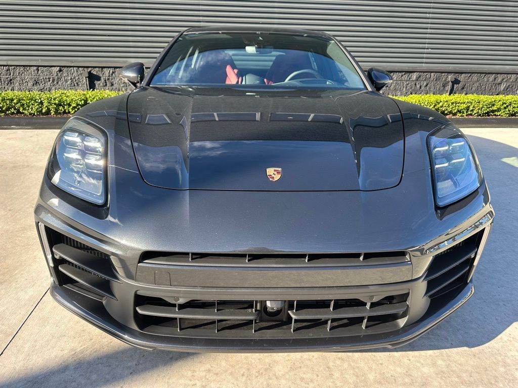 Thumbnail: 2026 Porsche Panamera - 8