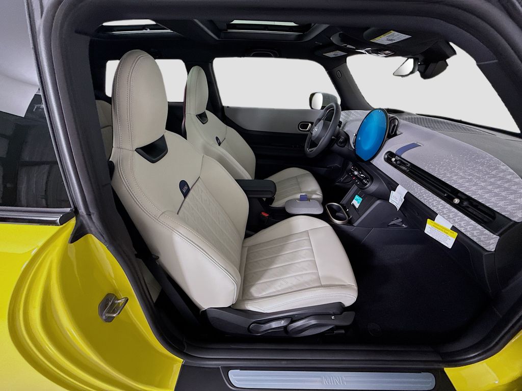 Thumbnail: 2026 MINI Cooper - 21