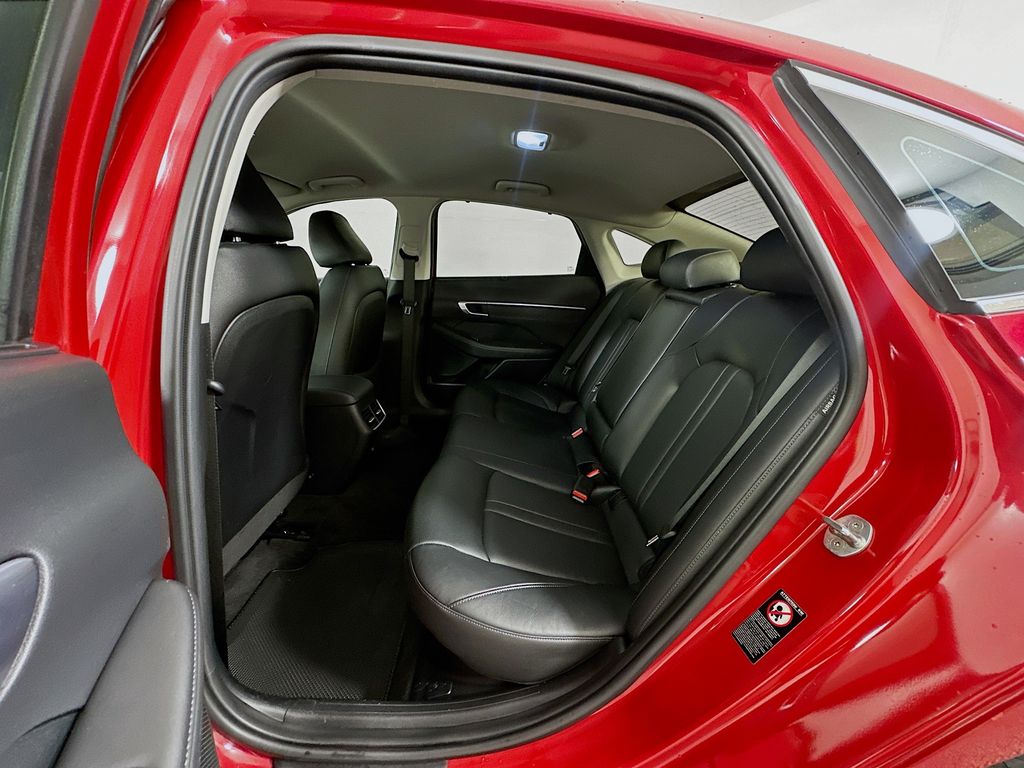 Thumbnail: 2022 Hyundai Sonata - 25