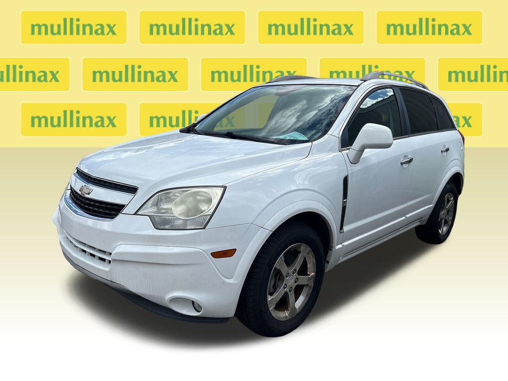 Used 2013 White Chevrolet LT image 2