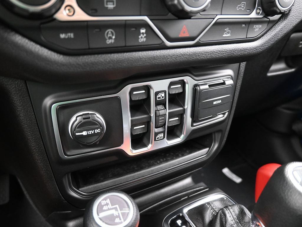 New 2026 Hydro Blue Pearl Coat Jeep Sport image 20