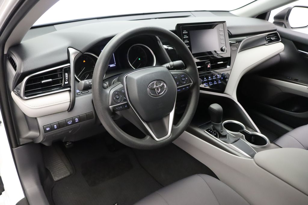 2021 Toyota Camry LE 15