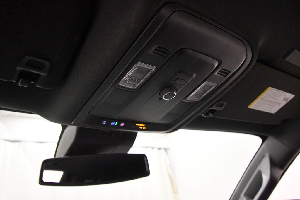 Used 2025 Chevrolet Suburban SUV