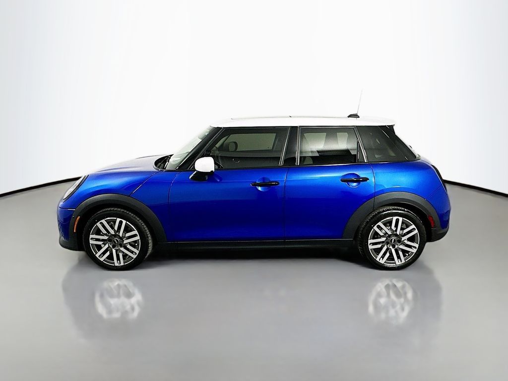 2025 MINI Cooper S 8