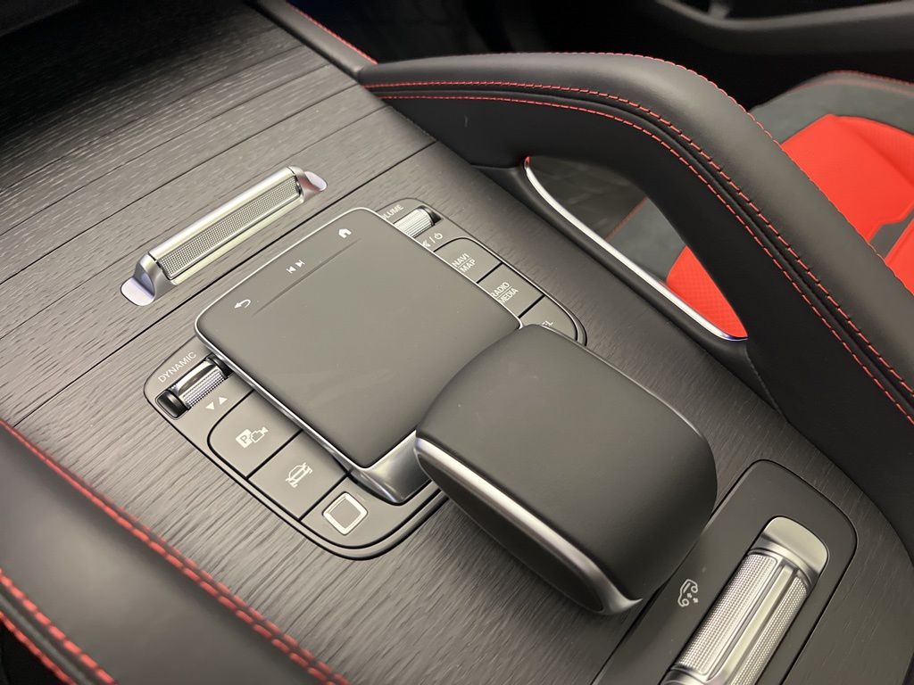 Thumbnail: 2026 Mercedes-Benz GLE - 20