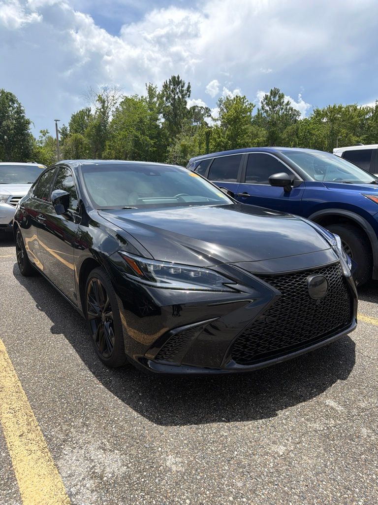 2024 Lexus ES Hybrid 300h F SPORT Handling FWD