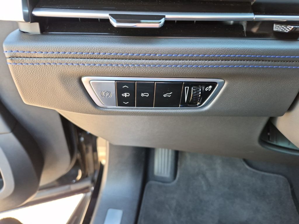 Used Car 2025 Cadillac Escalade Iq  Sport 1 For Sale Under $120,000 In Austin, Texas