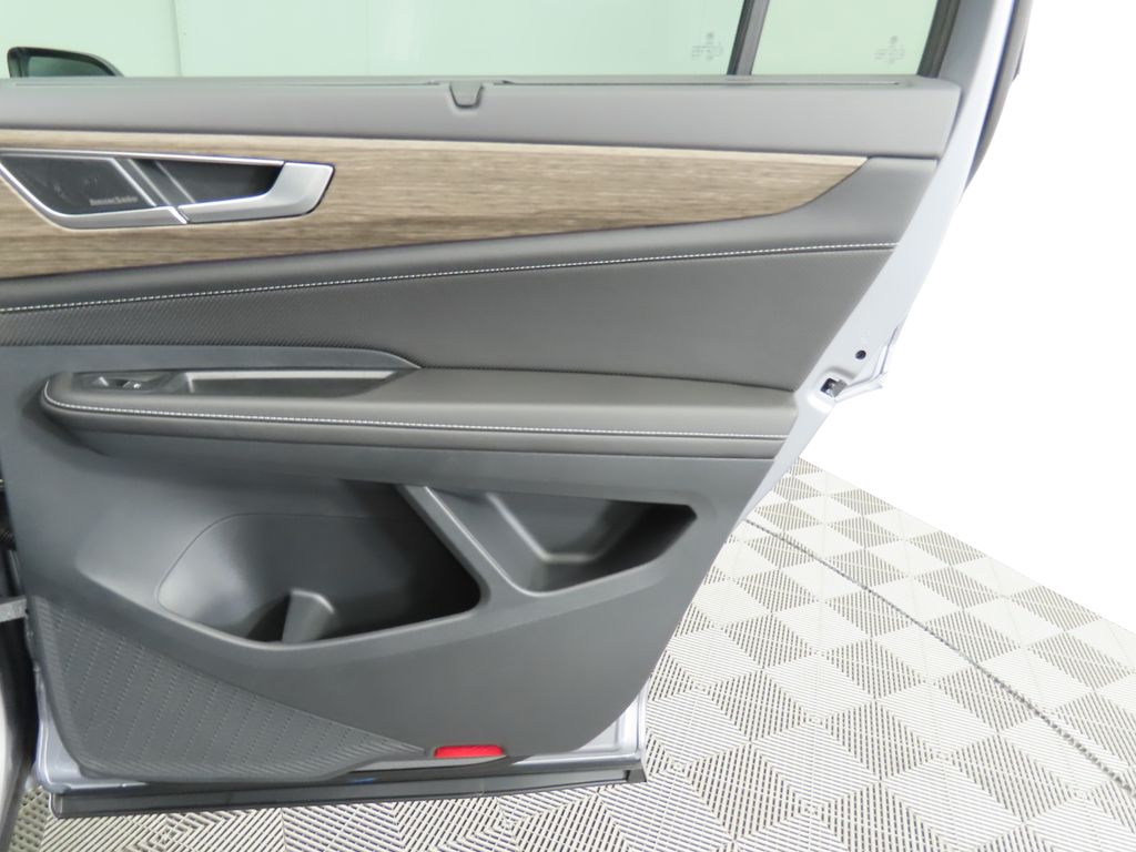 Thumbnail: 2025 Volkswagen Atlas - 27