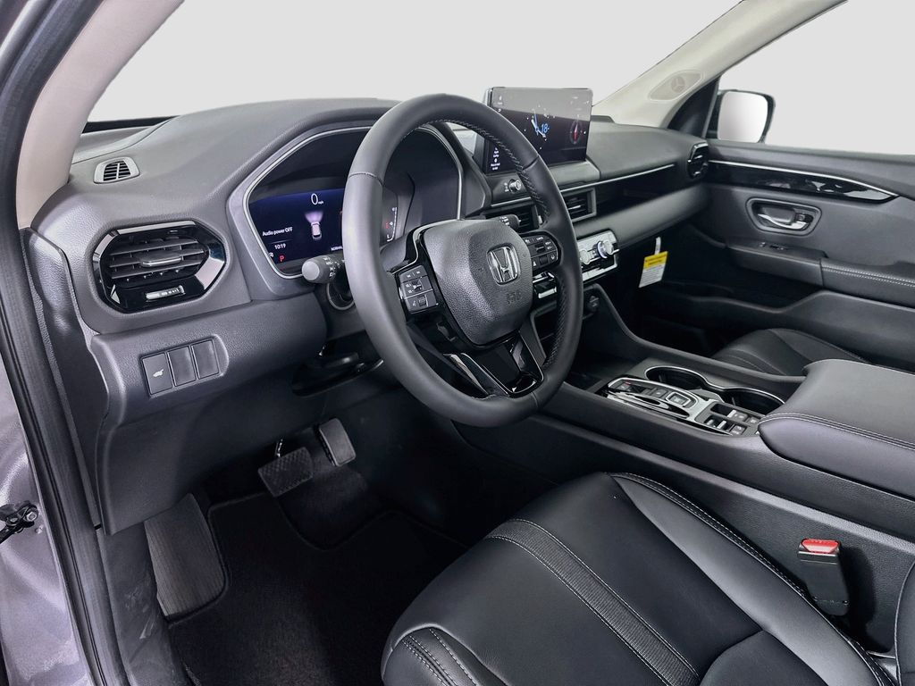 Thumbnail: 2026 Honda Pilot - 9