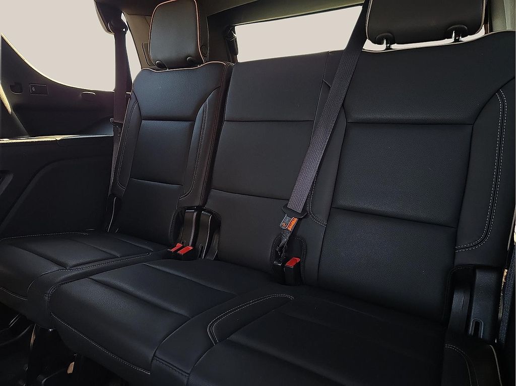 Used 2023 Chevrolet Tahoe For Sale in Farmington, AR