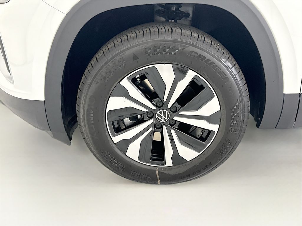 Thumbnail: 2026 Volkswagen Atlas - 28