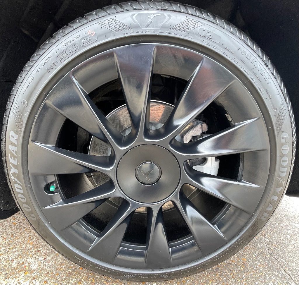 2022 Tesla Model Y Long Range Gray at Ultimate Motorsports