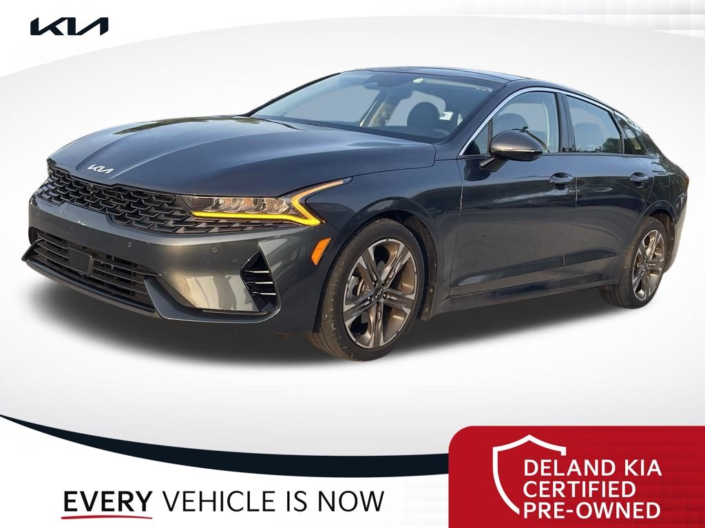 2023 Kia Optima EX FWD's photo
