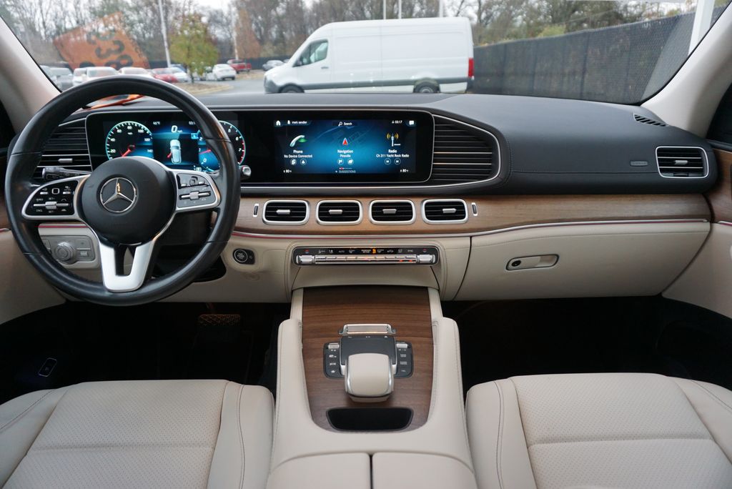 Thumbnail: 2022 Mercedes-Benz GLE - 17