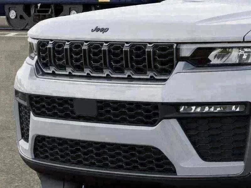 Used 2026 Jeep Grand Cherokee SUV
