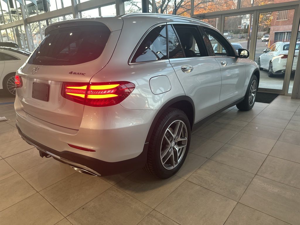 2016 Mercedes-Benz GLC GLC 300 7