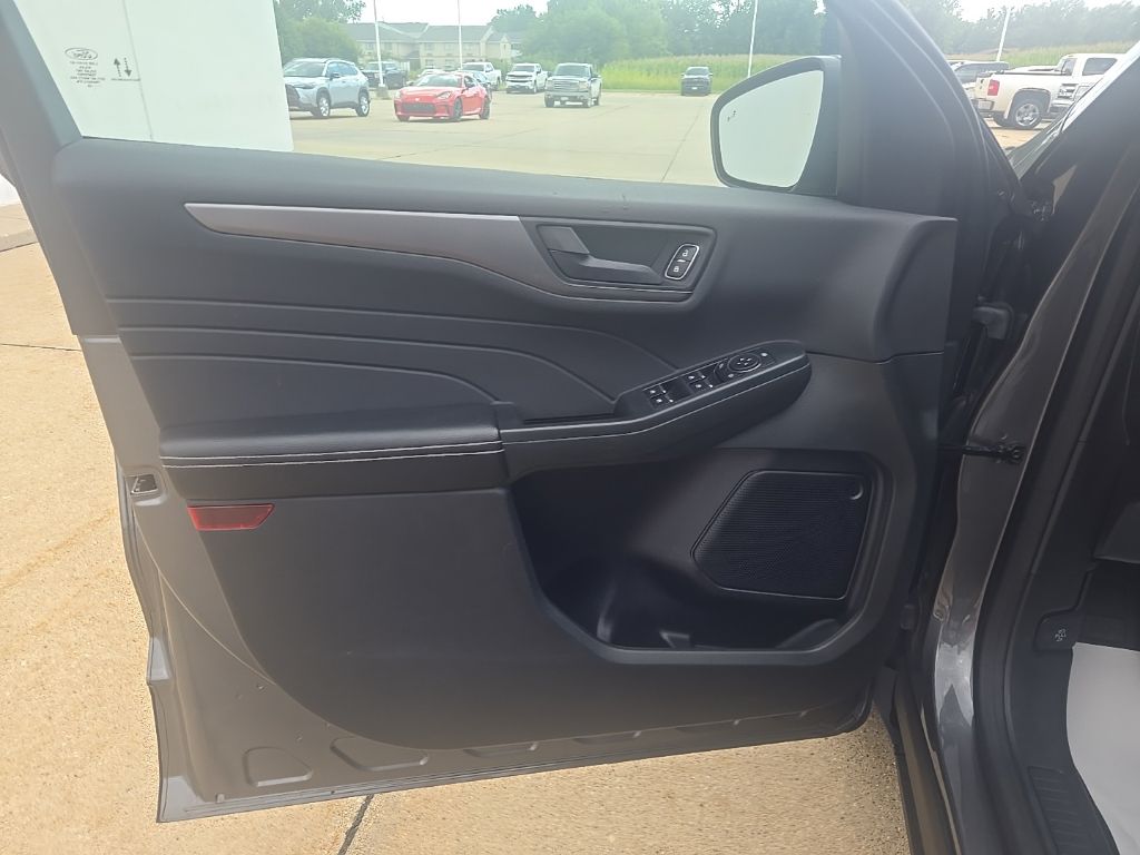 Used 2023 Ford Escape SUV