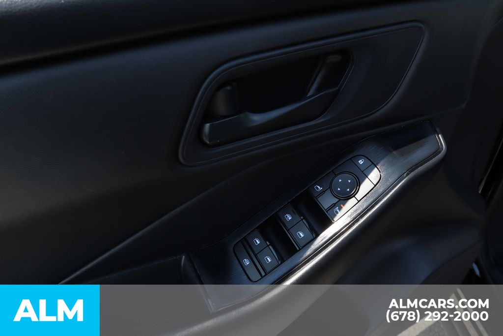 Used 2024 Black Nissan S image 16